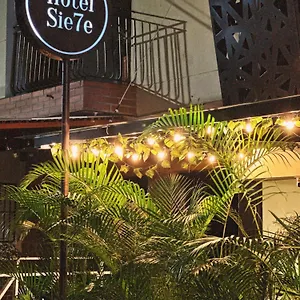 https://hotel-sie7e-medellin.colombiamedellinhotels.com
